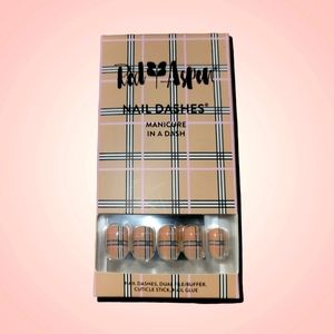 NWT NIB Red Aspen Nail Dashes in "Autumn Plaid"  SEE ALL PICS